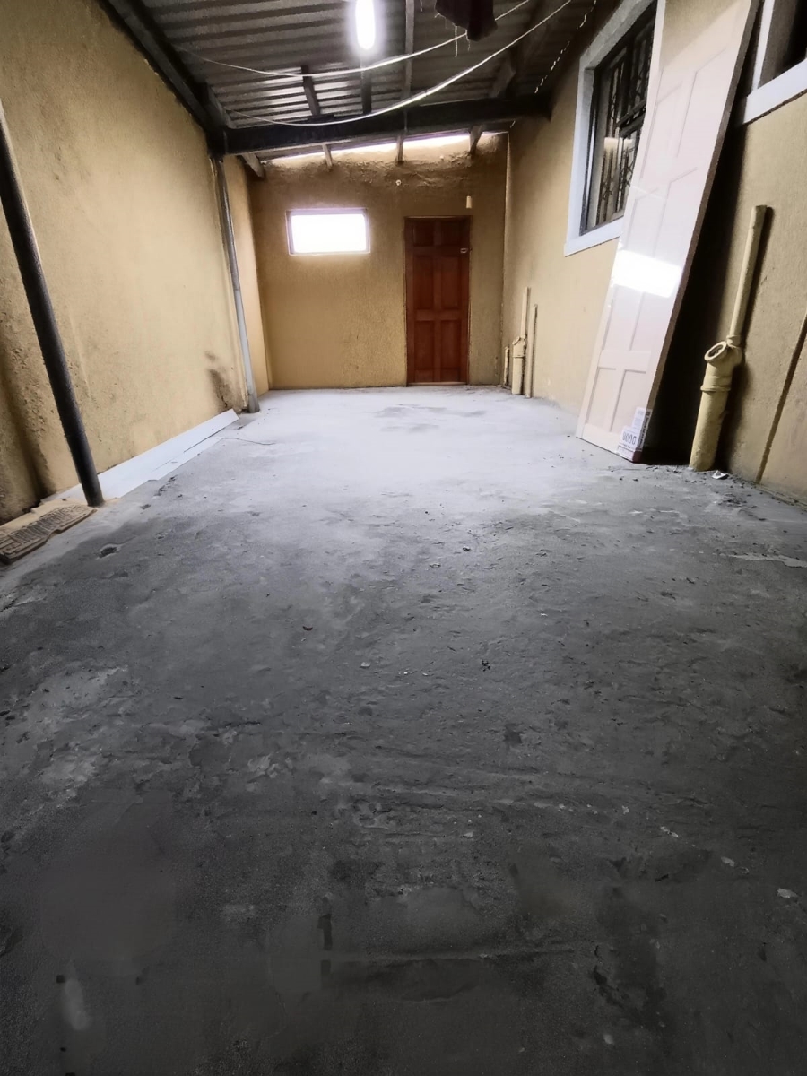 3 Bedroom Property for Sale in Brentwood Park Western Cape